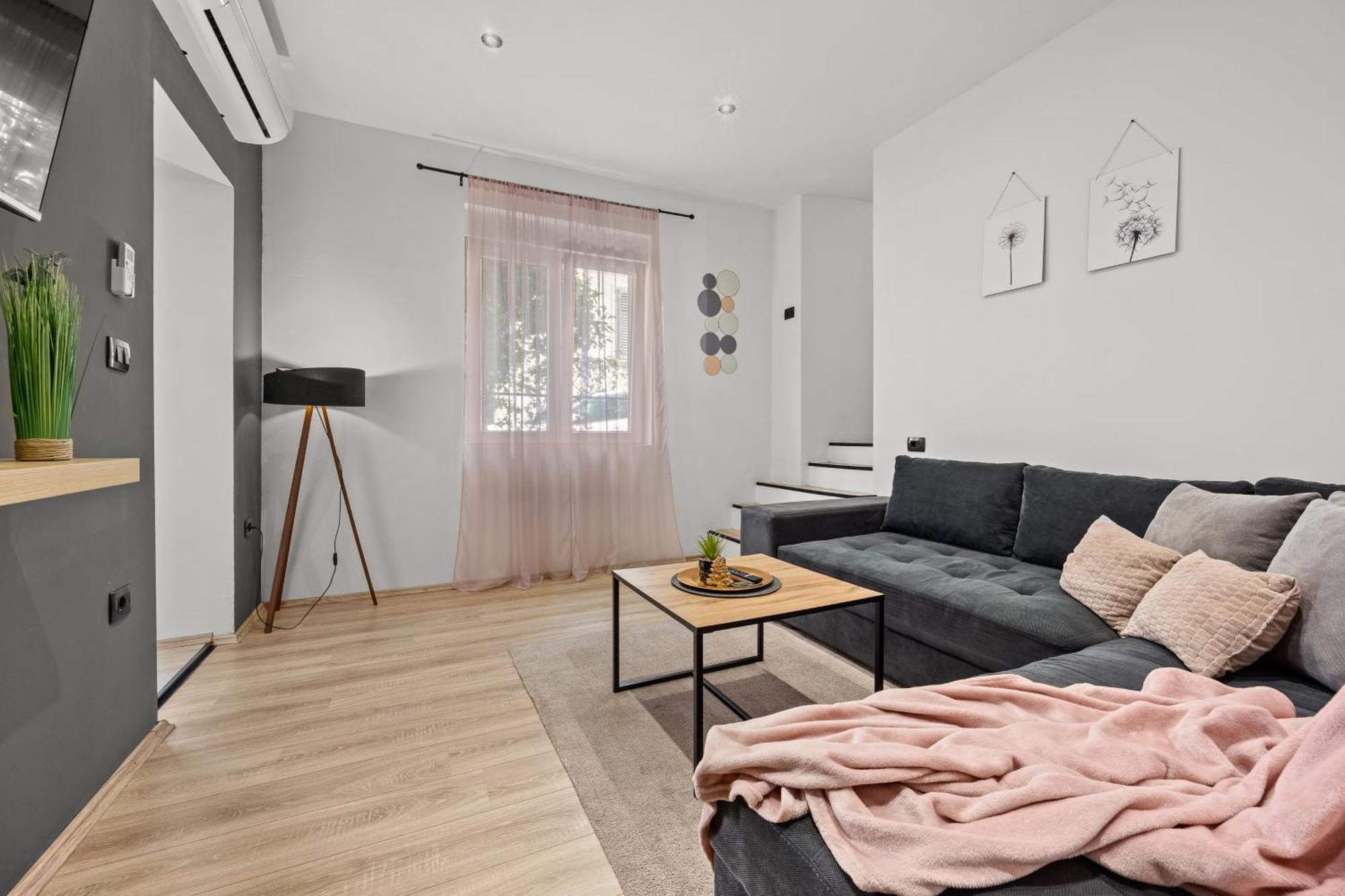 Apartment Rose Pula Extérieur photo